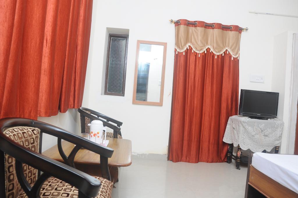Ashish Villa Guest House Jodhpur  Værelse billede