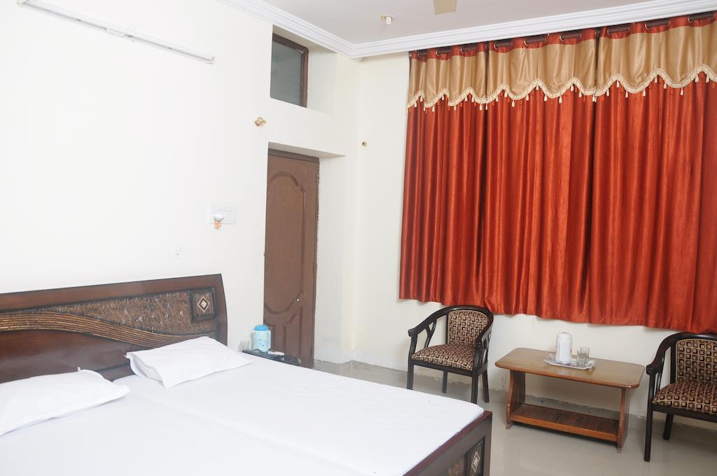 Ashish Villa Guest House Jodhpur  Værelse billede